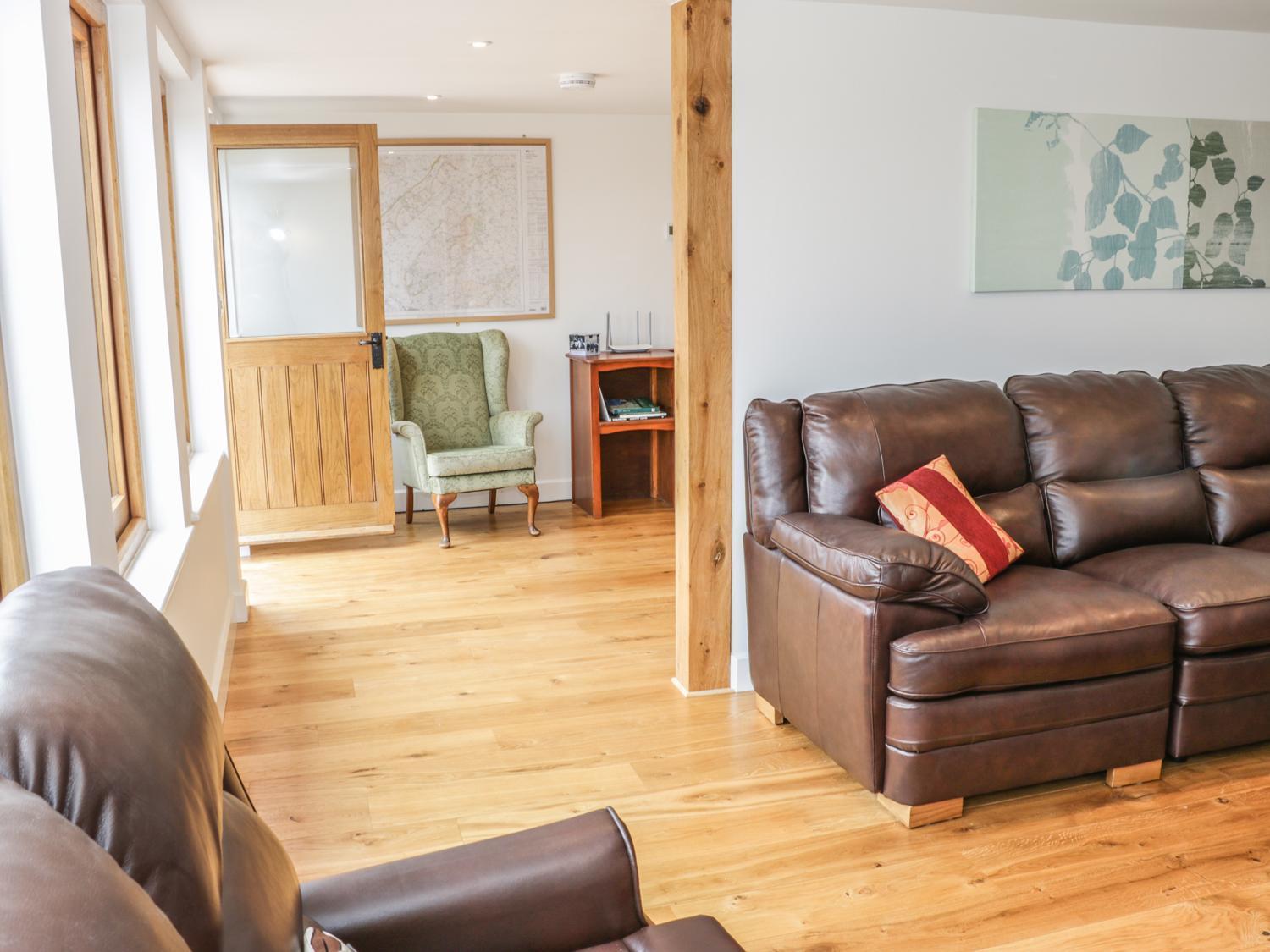 The Cow Byre, Heath Farm Villa Clee Saint Margaret Екстериор снимка