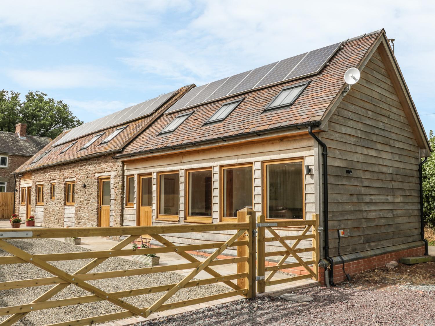 The Cow Byre, Heath Farm Villa Clee Saint Margaret Екстериор снимка